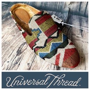 ❤️❤️NWT Universal Thread❤️❤️